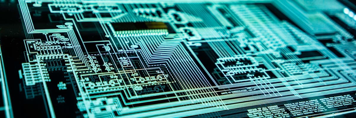 Visualisation de menaces cybersécurité avec code et connexions réseau